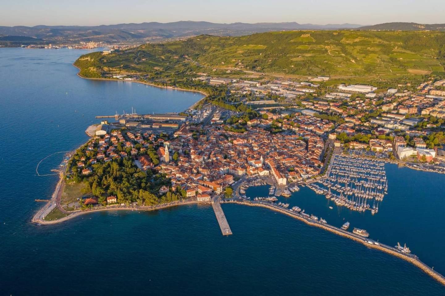 Apartma Rea Izola, Pergola & Terassa, Parking Екстер'єр фото